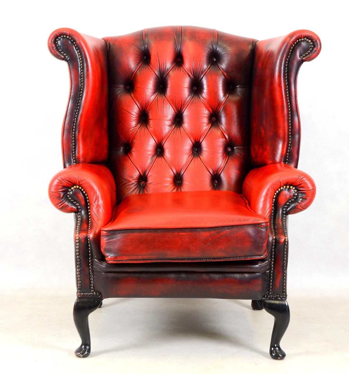 ÖRONLAPPSFÅTÖLJ, Chesterfieldmodell, Winchester furniture.