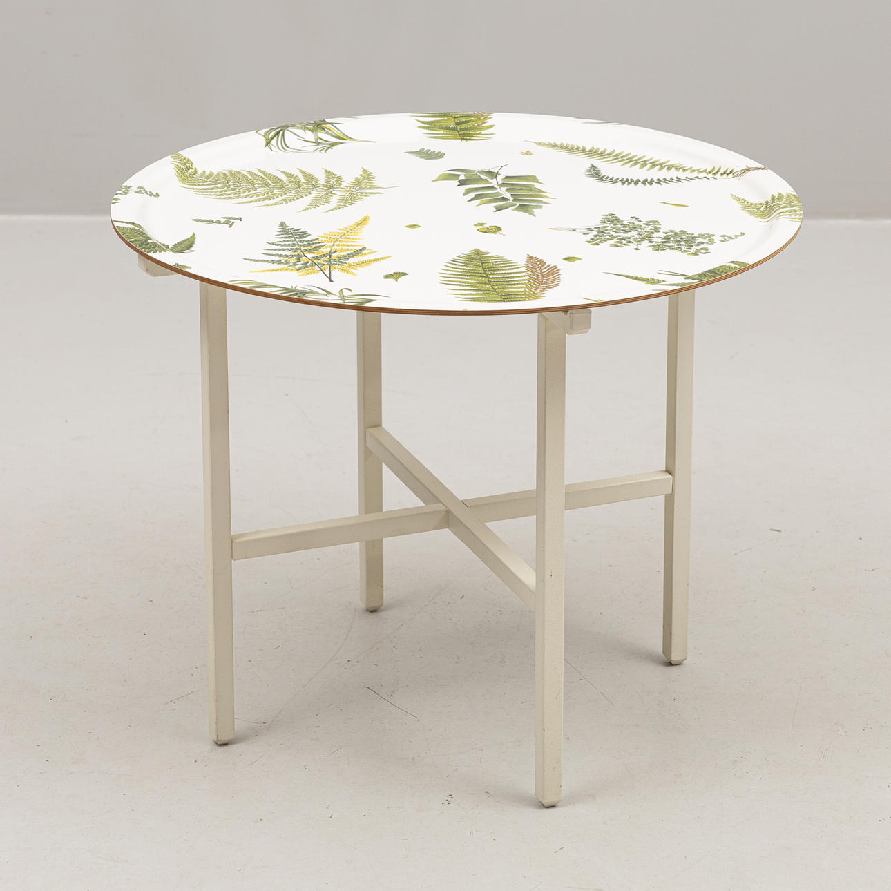 BENGT HJERTÉN. Brickbord, trä, samtida.