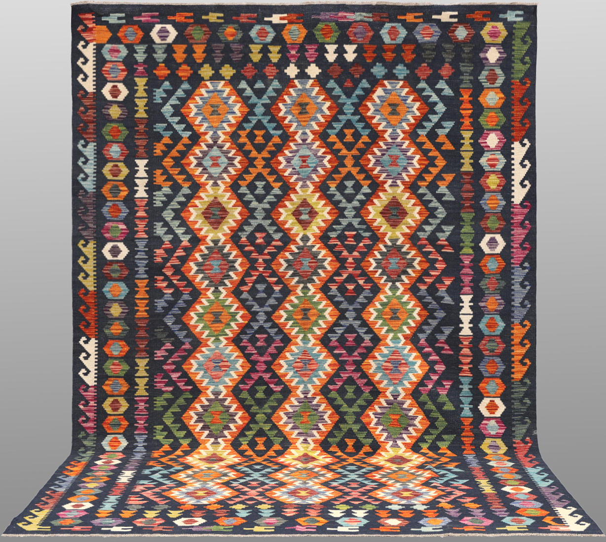 MATTA Kelim, 299x206 cm.