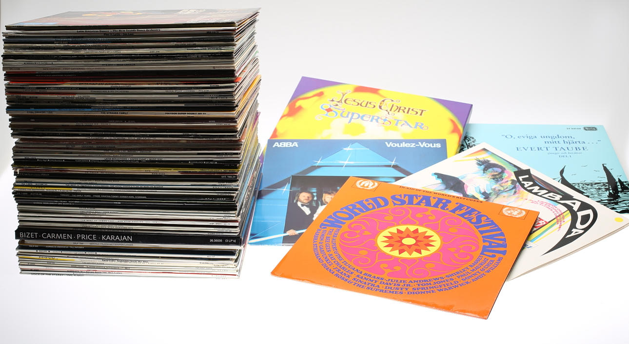 Lote DE DISCOS LP, 130 uds aprox.