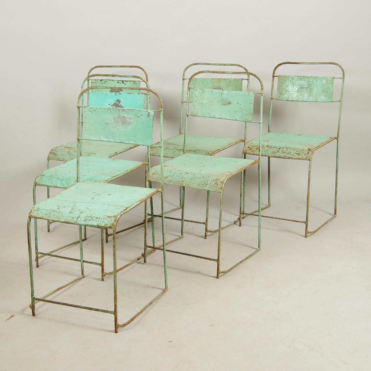 STOLAR, 6 stycken, målad plåt och smidesjärn, industridesign.