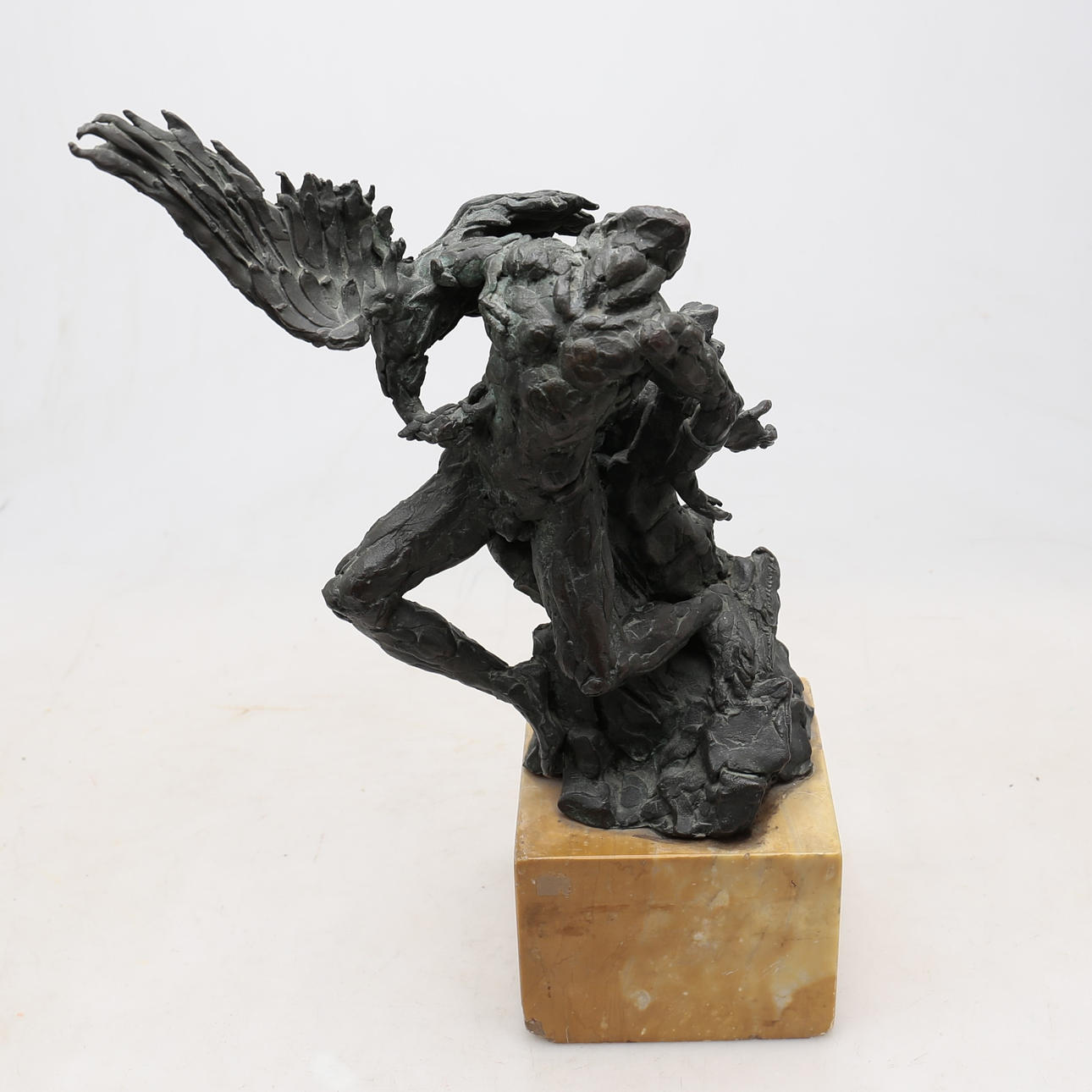 MARCELO TOMMASI. Prometheus ketjuissa.