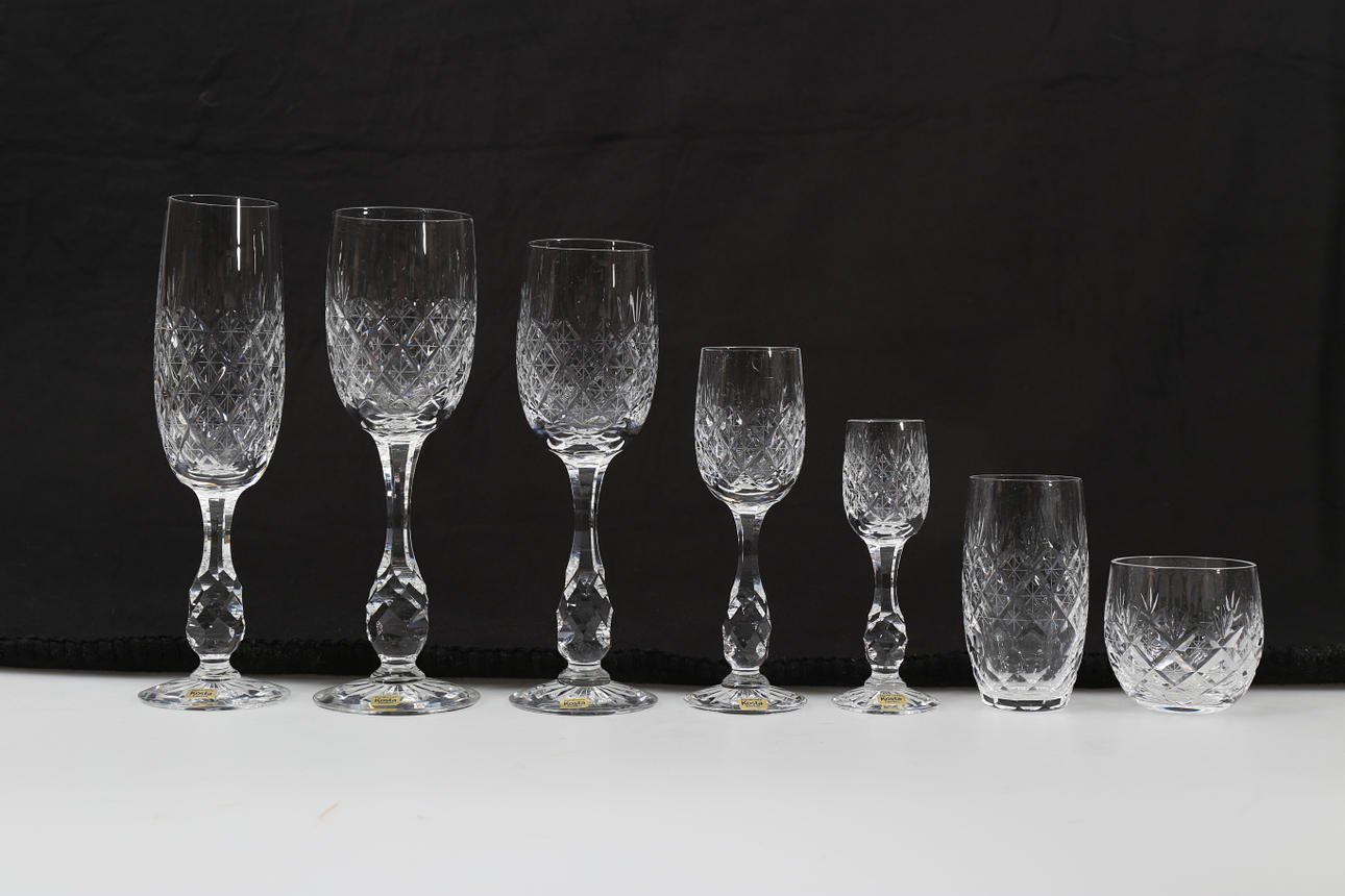 KRISTALLSERVIS, 84 delar, "Pompadour", Fritz Kallenberg, Kosta.