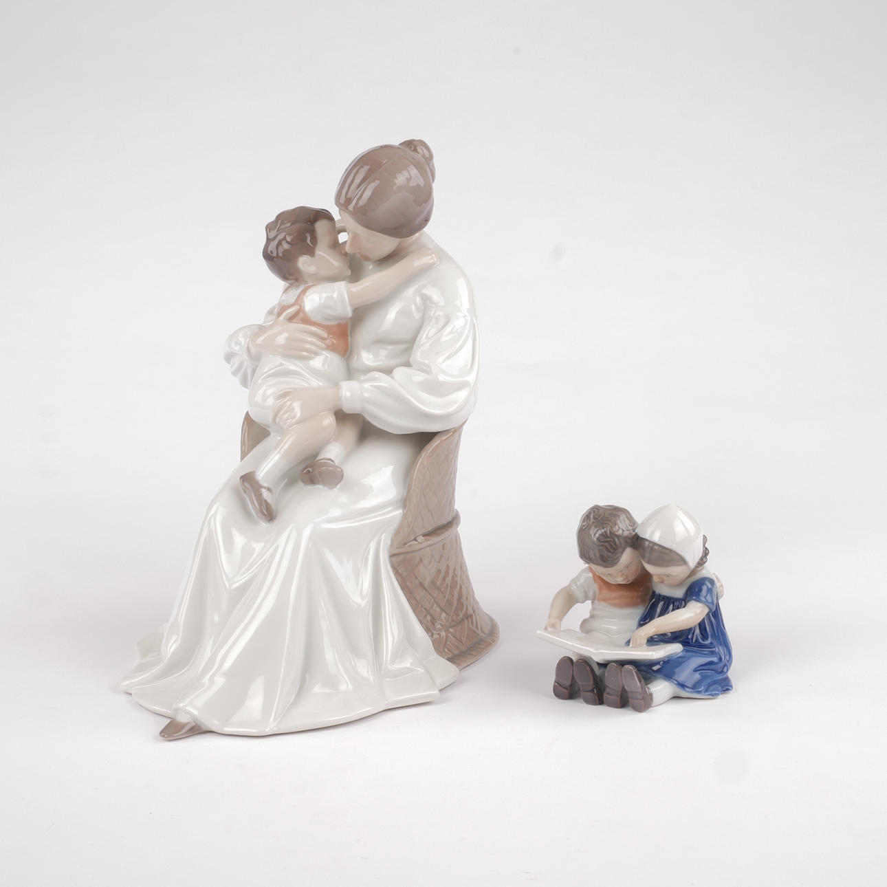 Figuriner, 2 st, porslin, Bing & Gröndal.