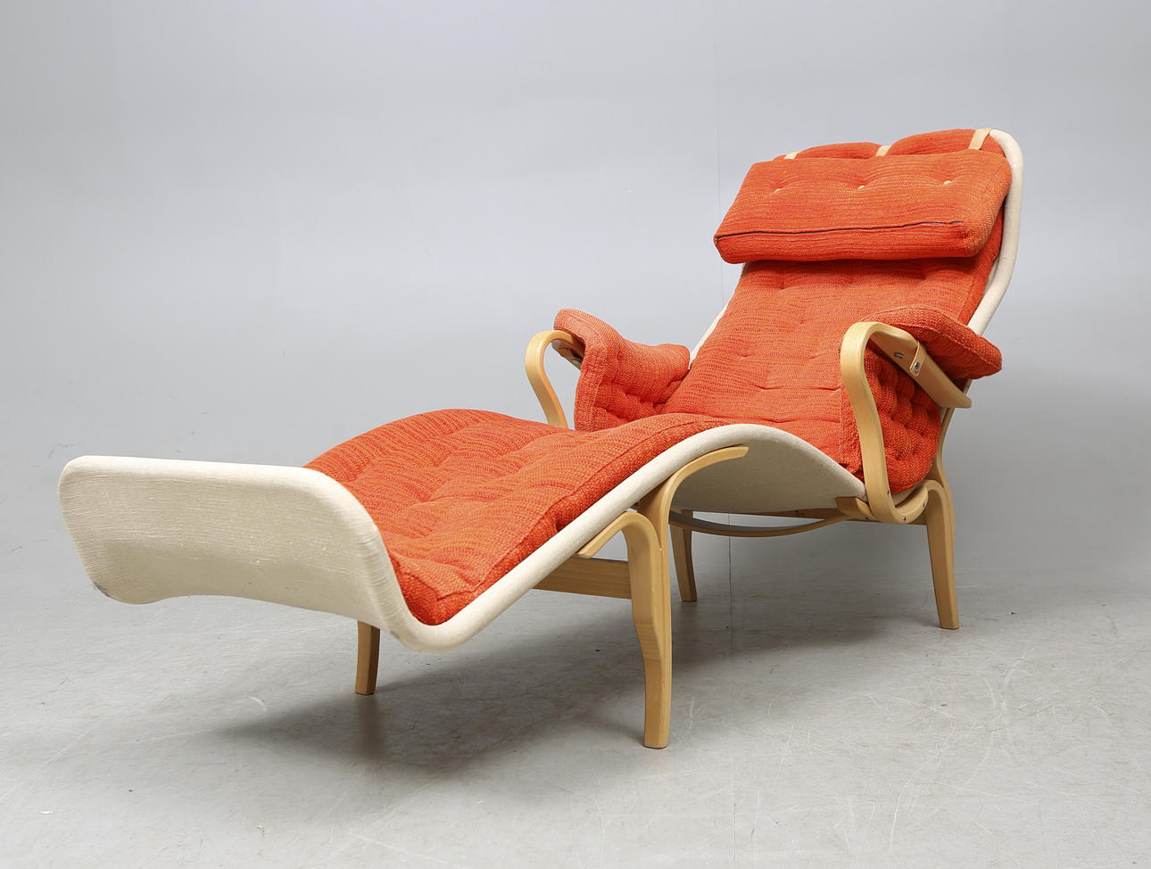 VILSTOL, "Pernilla 3", Bruno Mathsson, Dux.