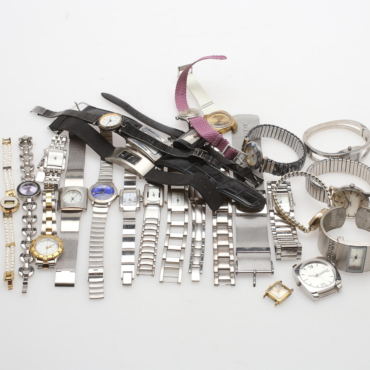 ARMBANDSUR, ca 26 st, 19/2000-tal.