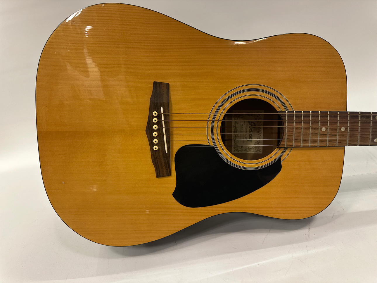 Ibanez PF20JP-NT-14-01.