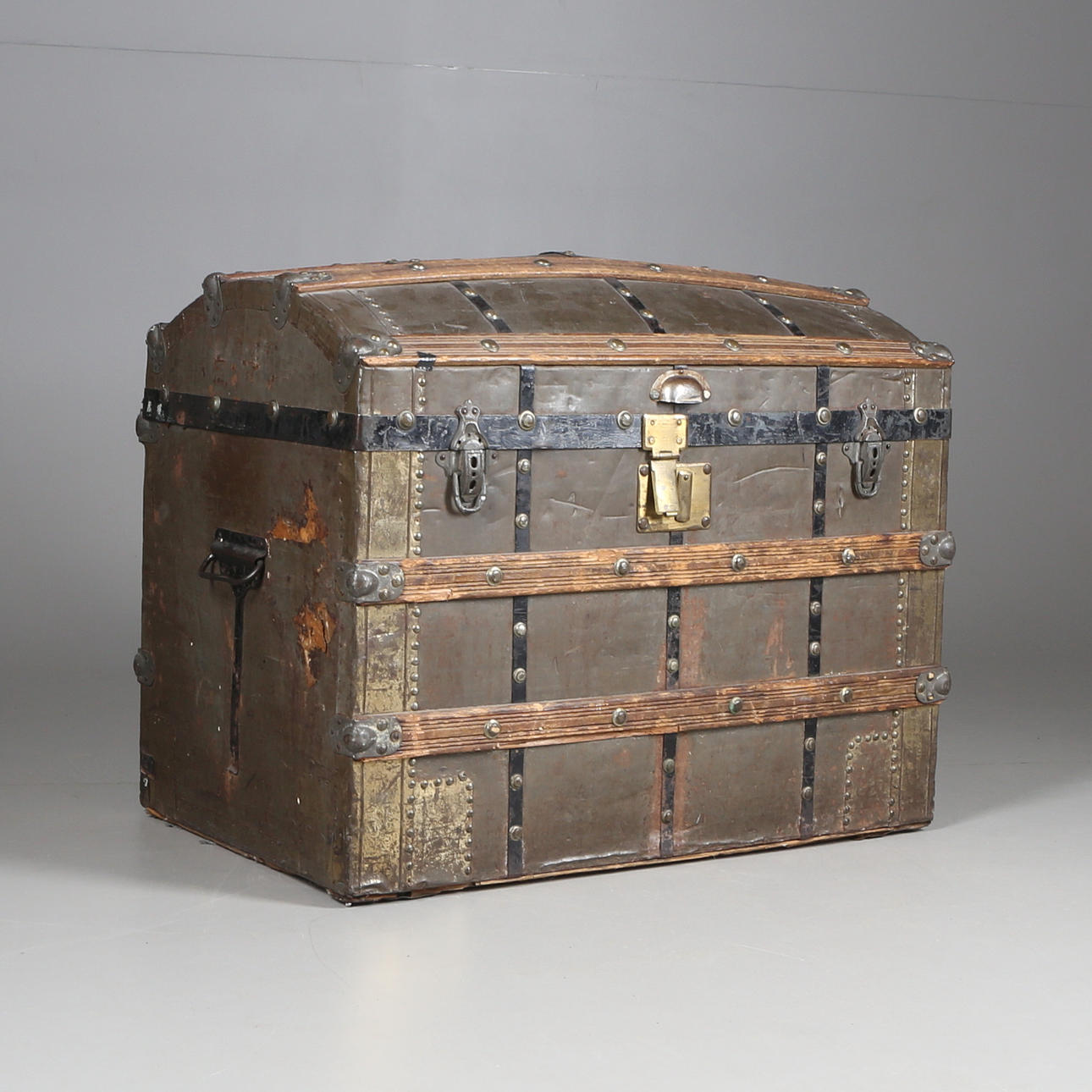 KISTA, trä/metall, 1800-tal.