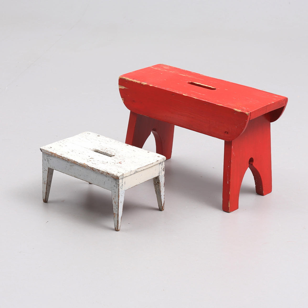 Paller, 2 stk., træ, 1800/20. årh.