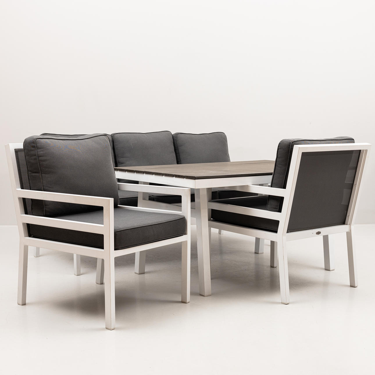 TRÄDGÅRDSGRUPP, 4 delar. modell bergerac, Brafab.