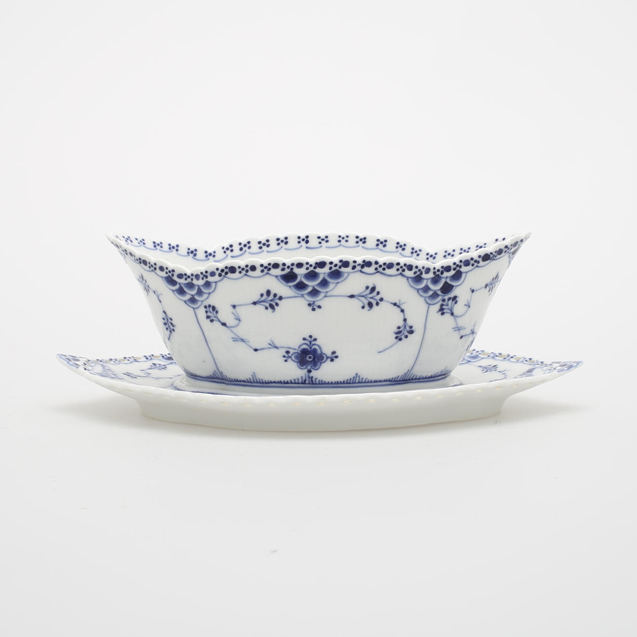 SÅSKOPP, "Musselmalet", Royal Copenhagen, Danmark.