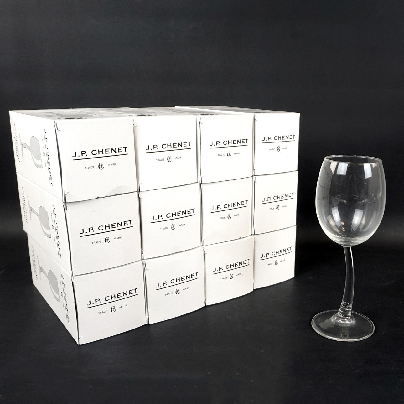 WEINGLÄSER, 12 Stück, J P Chenet, in Originalkartons.