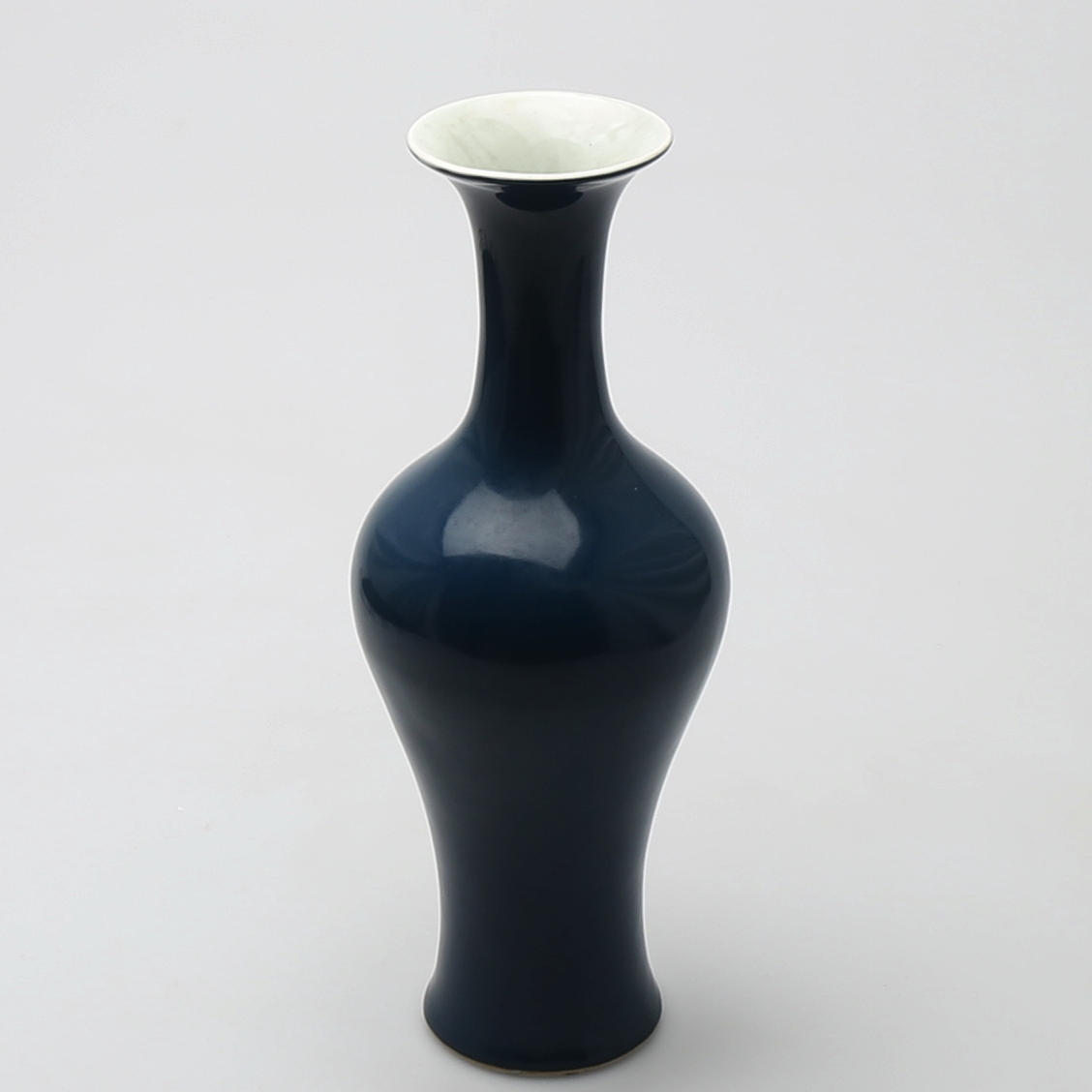 VAS, porslin, Kina, 1900-tal.