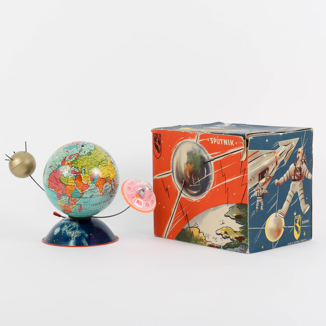 LEKSAK Sputnik MS 2000, i kartong. Leksaker - Leksaker - Auctionet