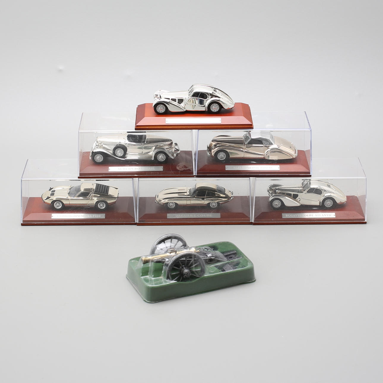 SAMLARBILAR, 6 st, samt leksakskanon, 1900-tal.