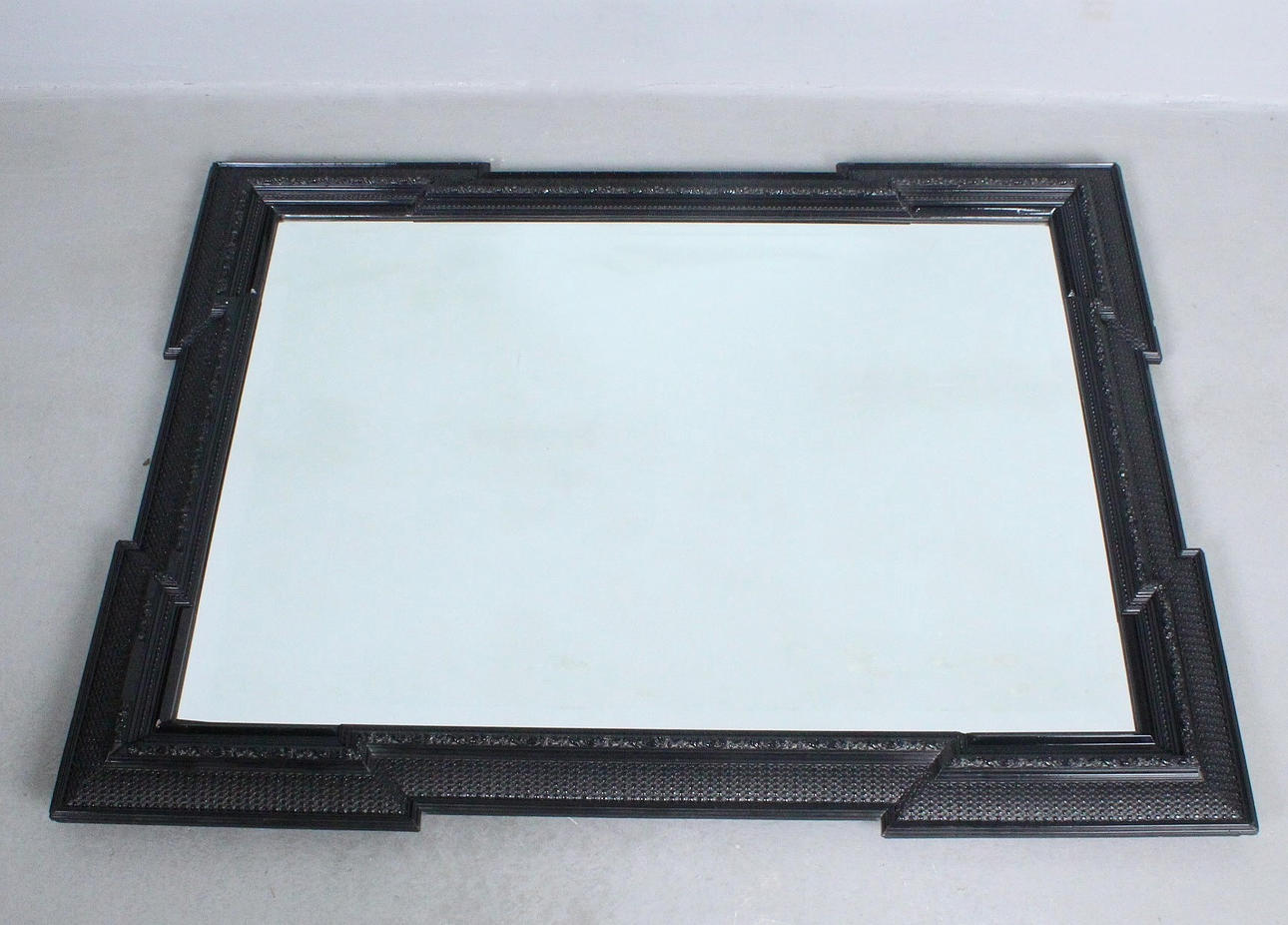 Large mirror/wall mirror.