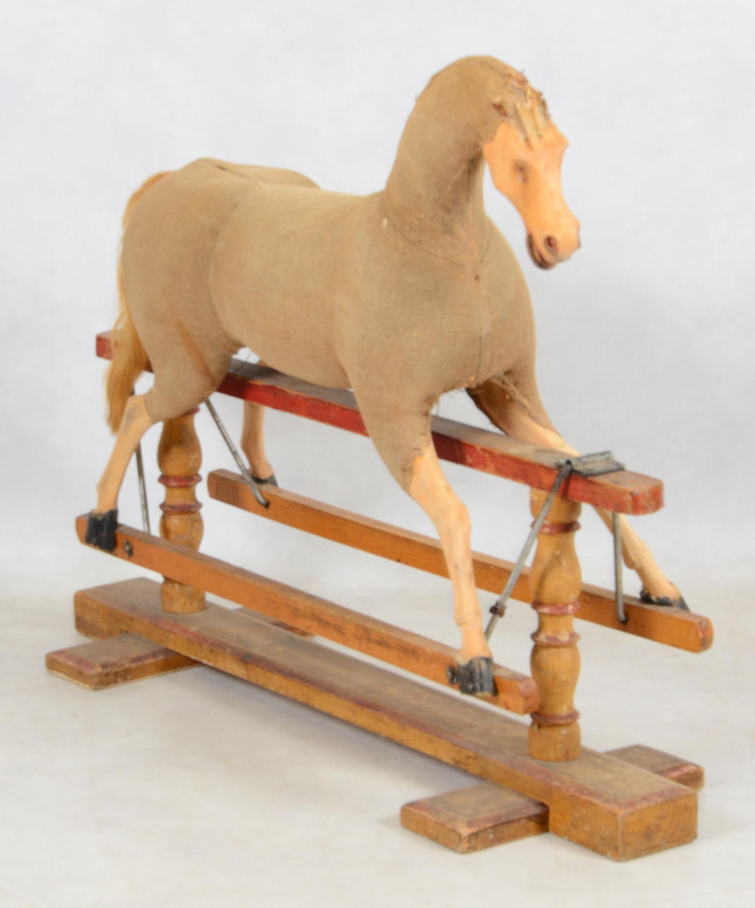 GUNGHÄST, 1900-talets början.