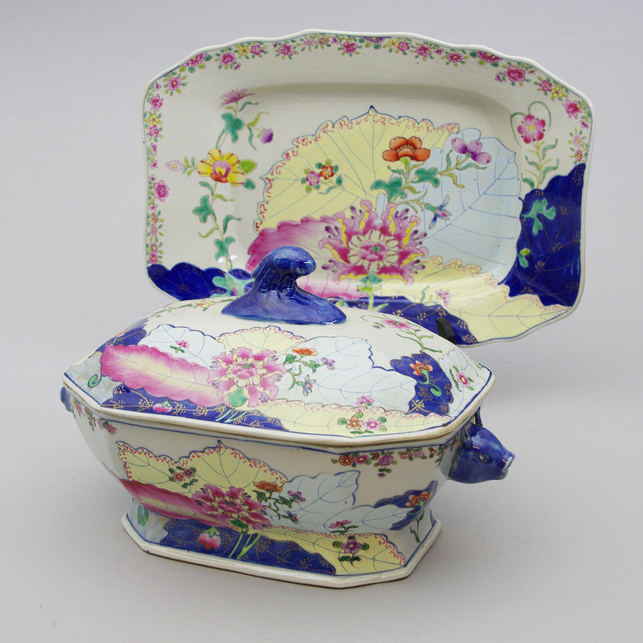 SOPPTERRIN MED FAT, famille rose, Kina, "Tobacco Leaf".