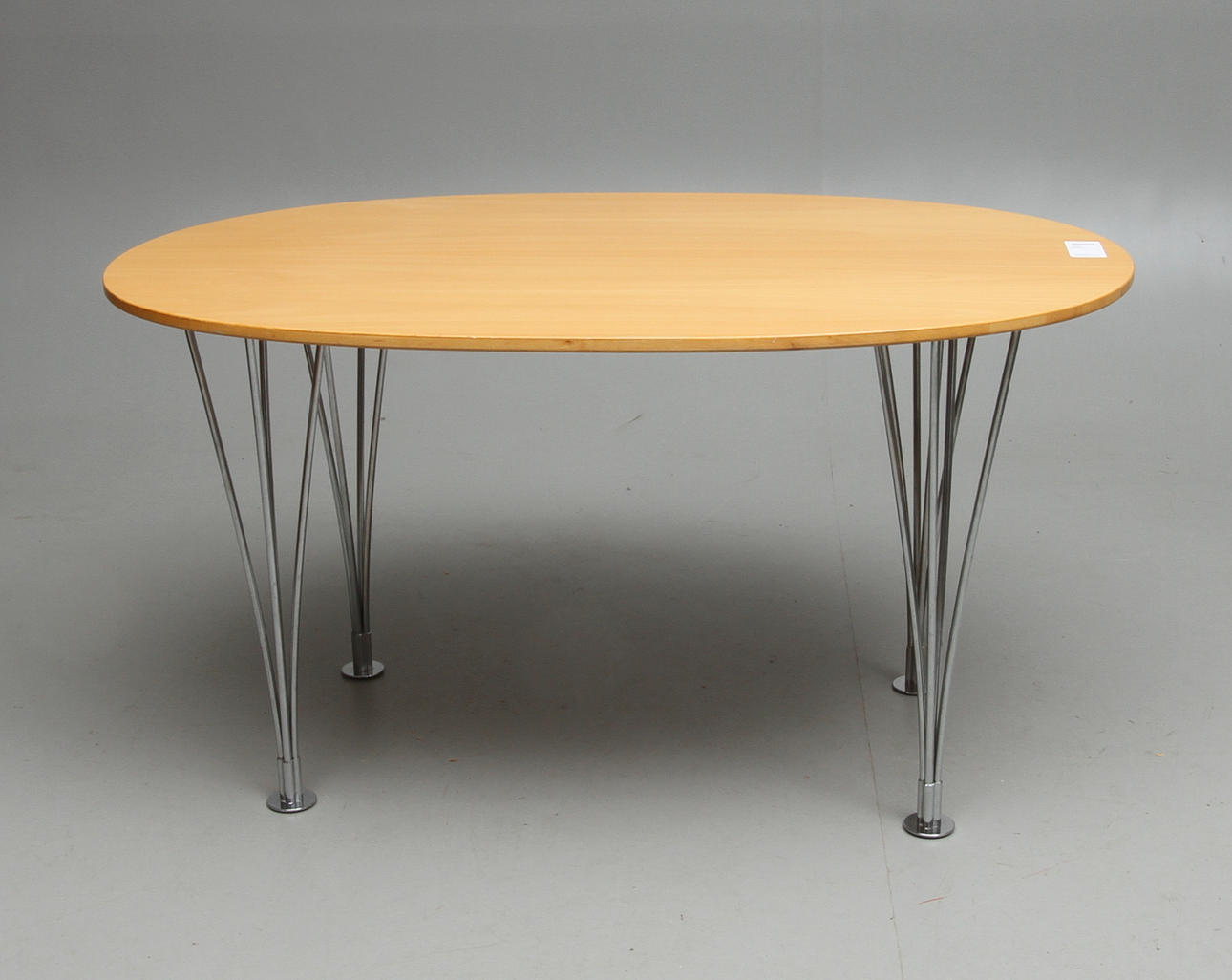 BORD, "Superellips". Bruno Mathsson och Piet Hein.