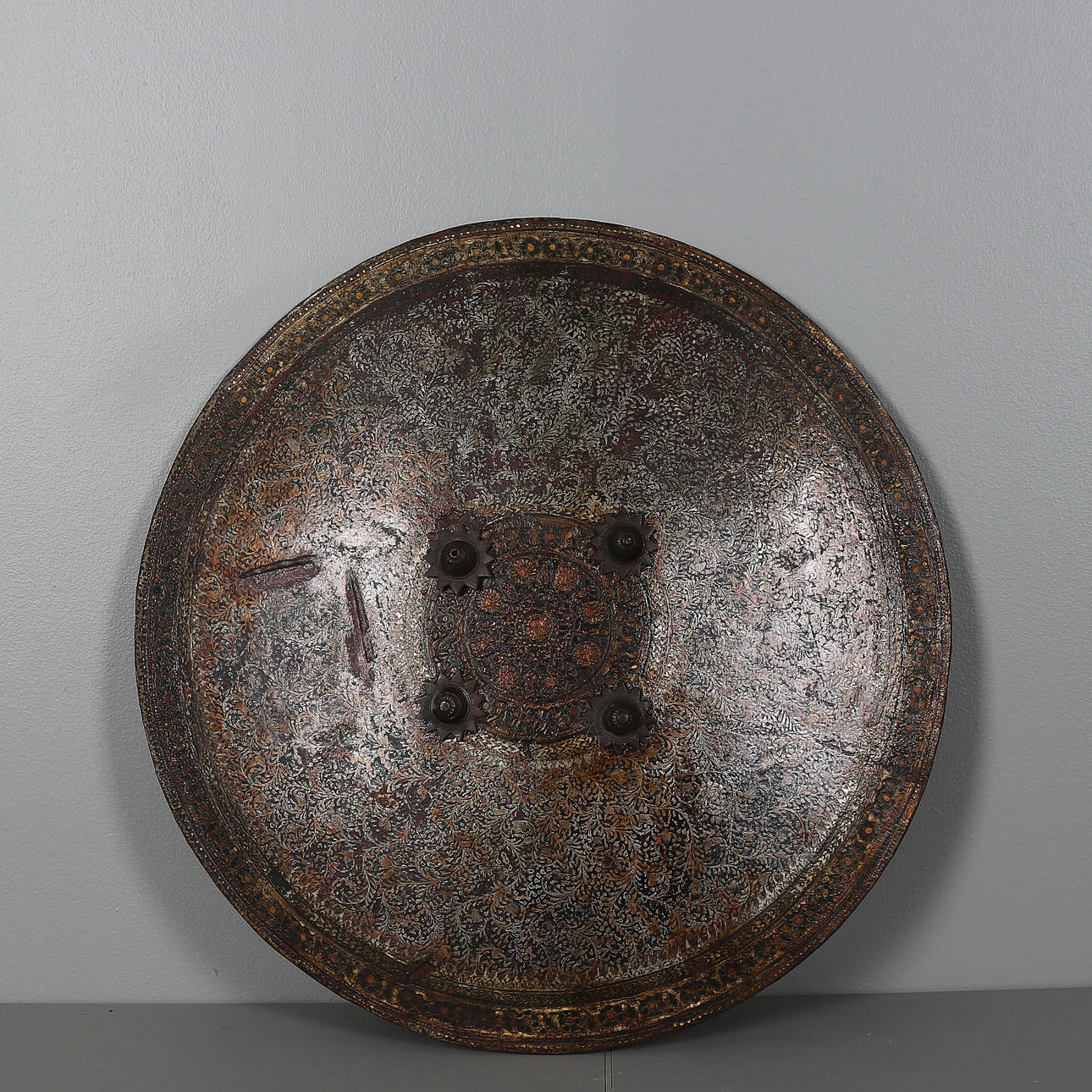 INDOPERSISK SKÖLD, 1800-tal.