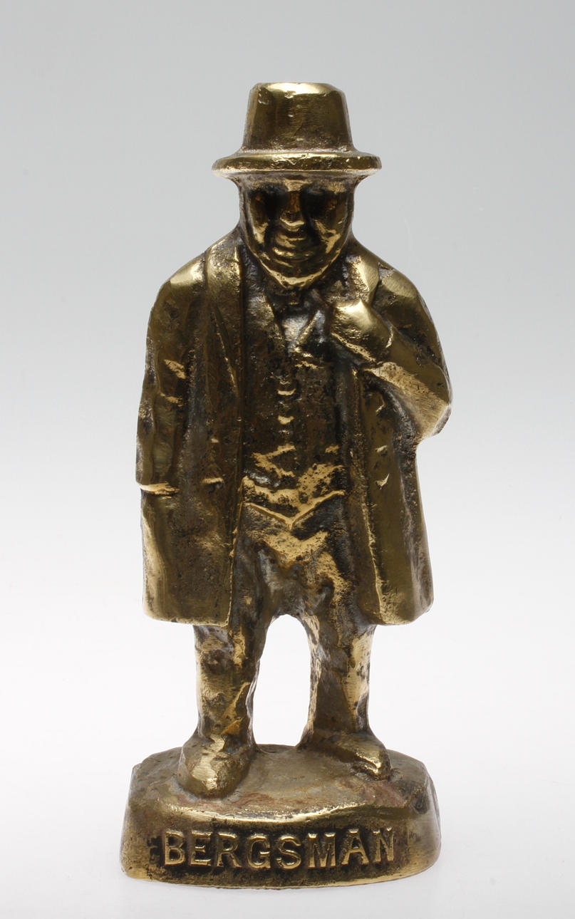 SKULPTUR "Bergsman", gjuten mässing, Lasse Gjutare Nora.