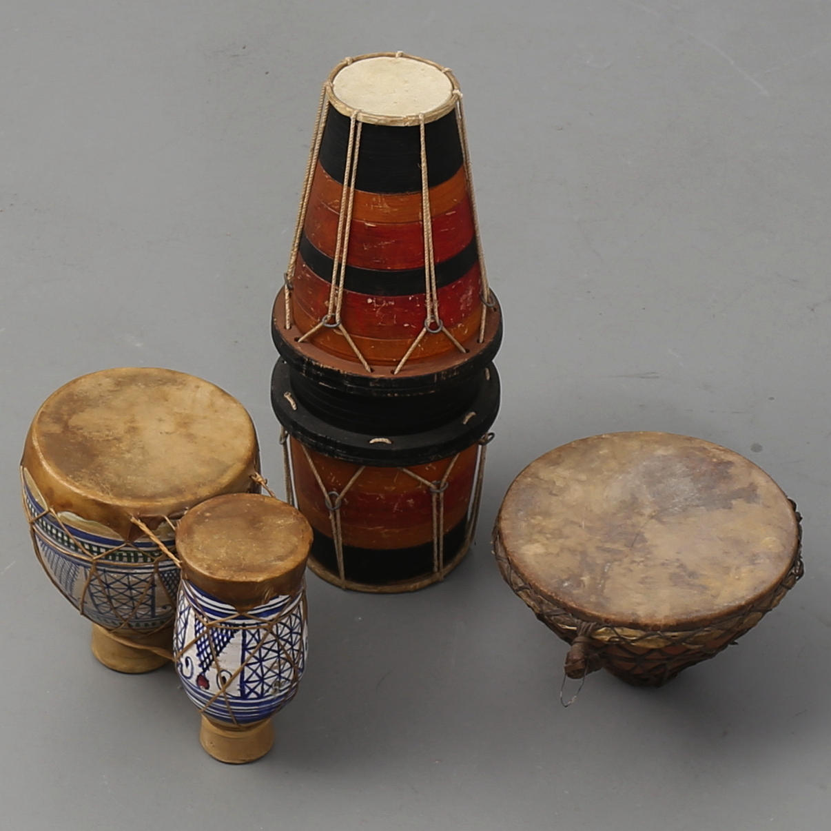 TRUMMOR 3 st, troligen afrikanska.