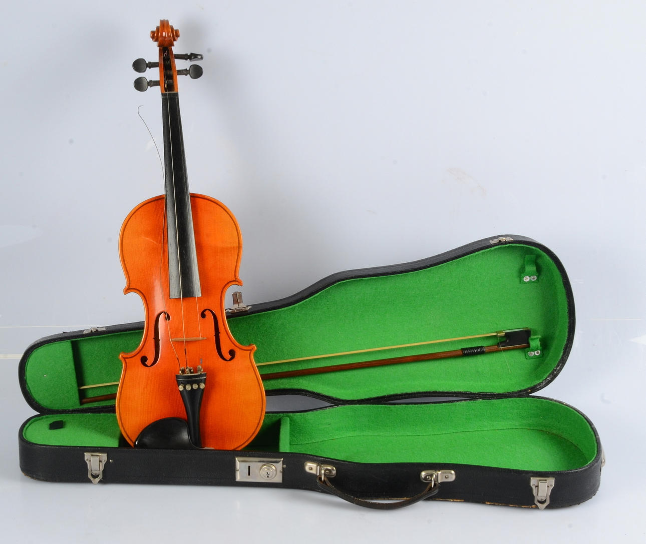 FIOL I LÅDA, 1900-talets andra hälft.