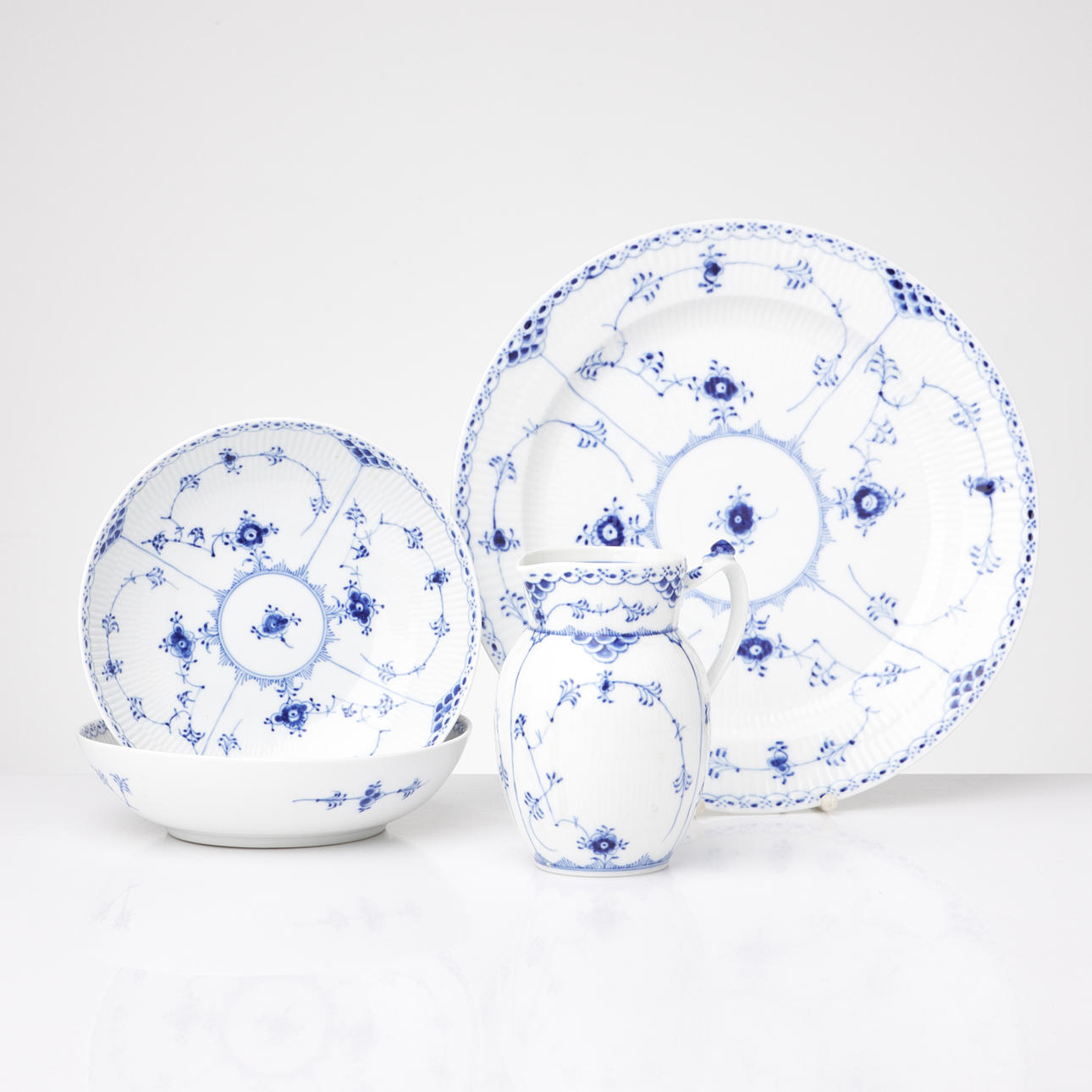 Y739-C4-562 ROYAL COPENHAGEN ロイヤルコペンハーゲン 2個セット 576