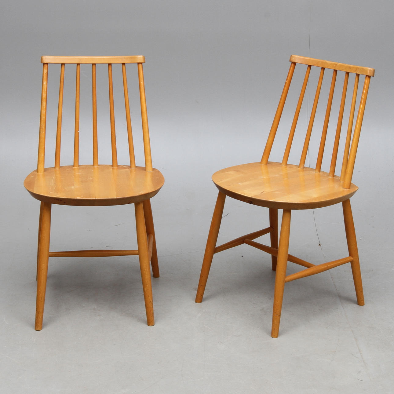 PINNSTOLAR, 2 st, AB Tallåsen.