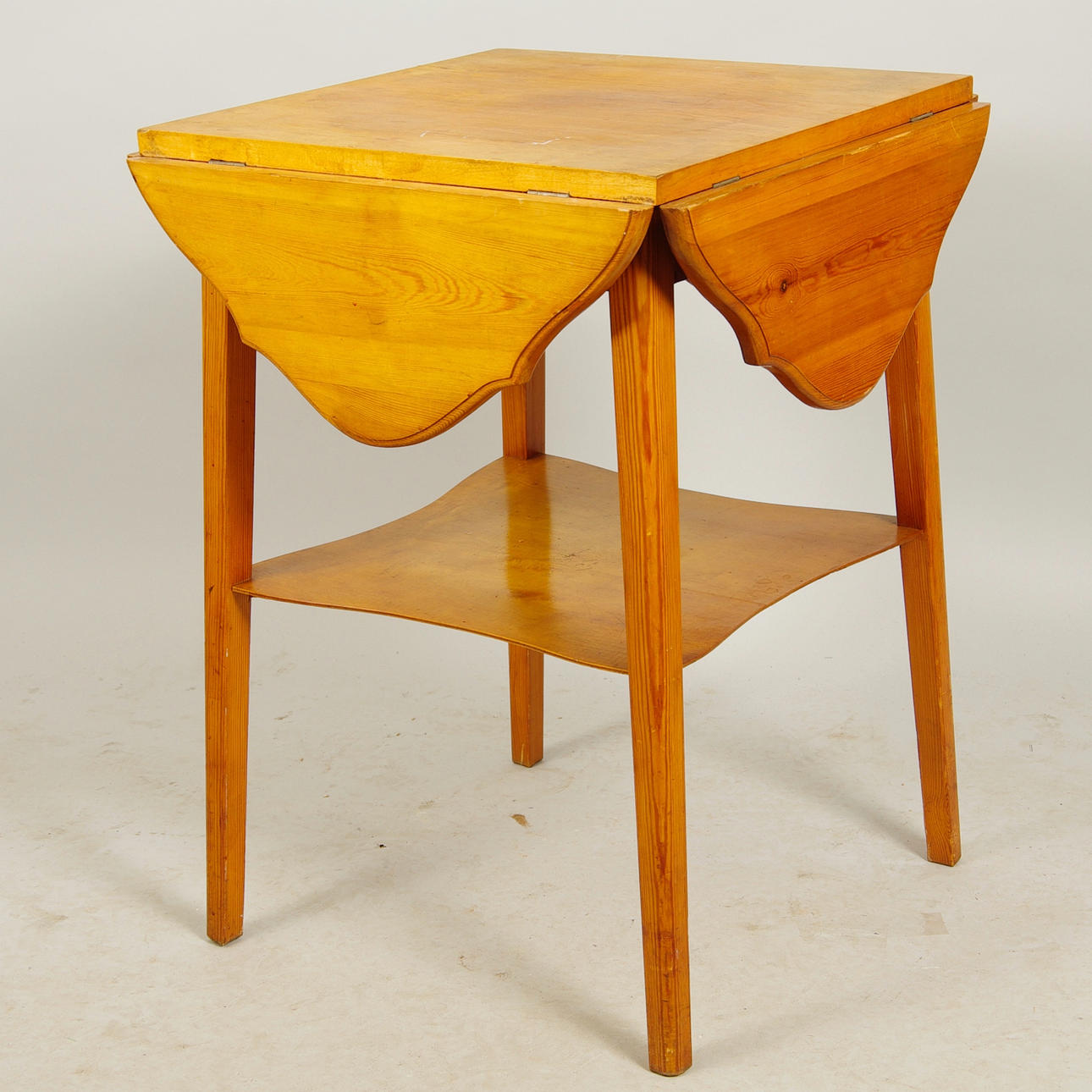 KUVERTBORD, fur, 1900-tal.