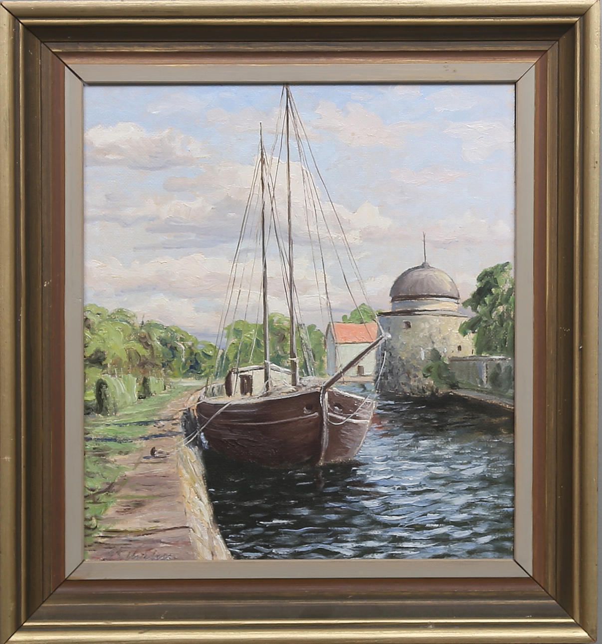 BIRGER HJELM. Motiv från Vadstena. Olja på pannå. Signerad B.Hjelm samt daterad á tergo 1944.