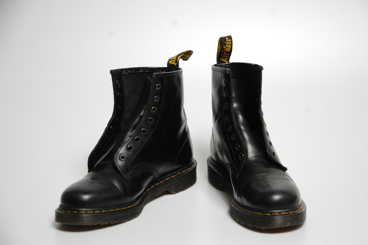 DR MARTENS, Kängor, nyskick.