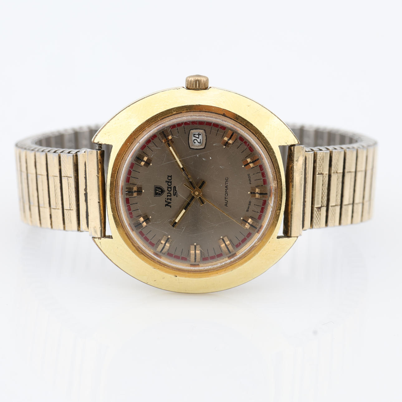 NIVADA SP, Gold plated wristwatch, automatic assignment, date, 1960s.