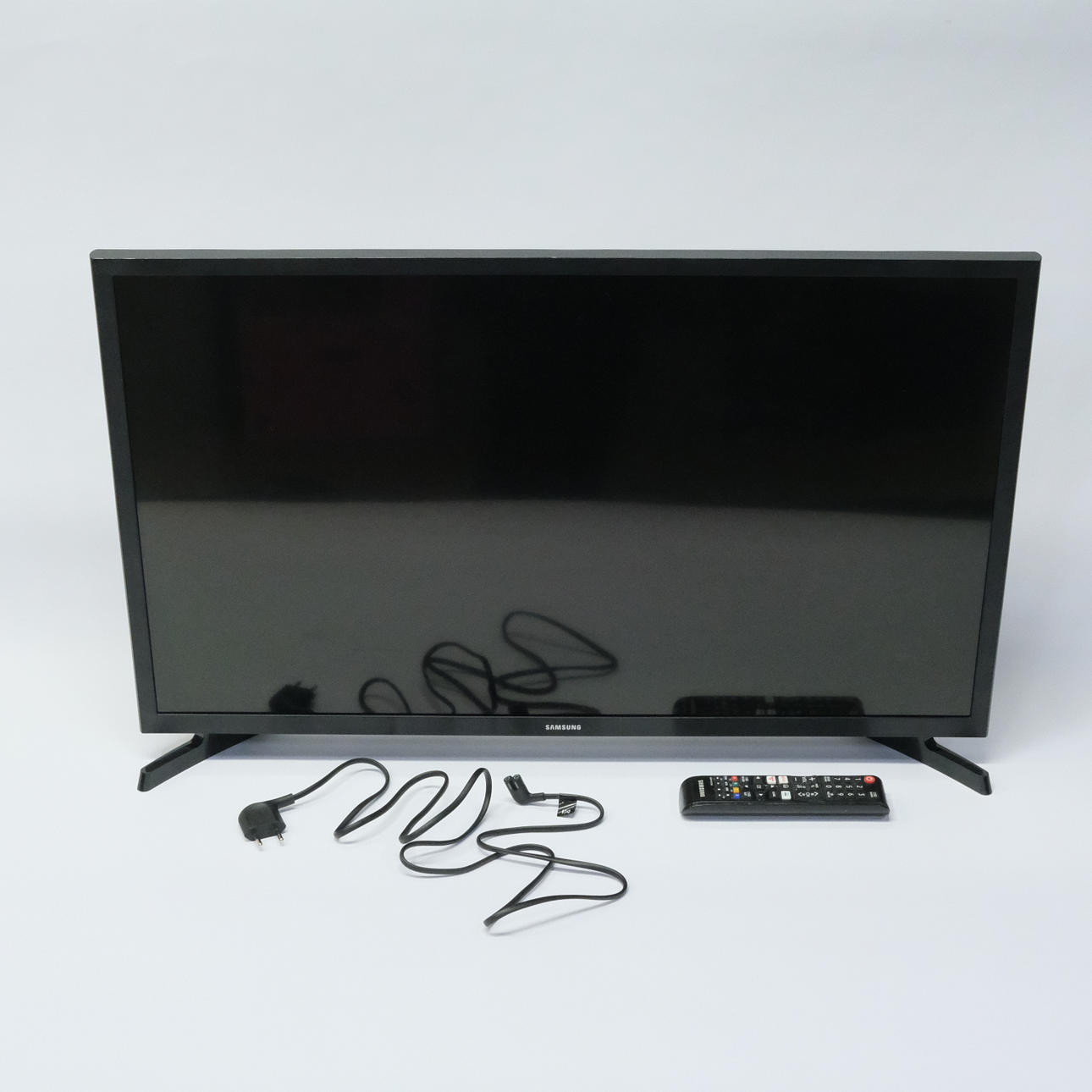 SAMSUNG TV 32 TOMMER.