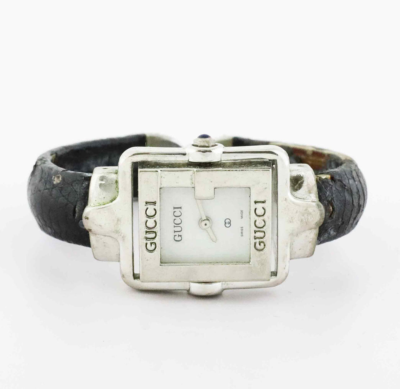 WRISTWATCH, Gucci.