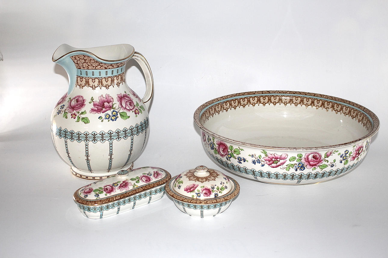 TVÄTTSET, 4 delar, porslin, Losol Ware England.