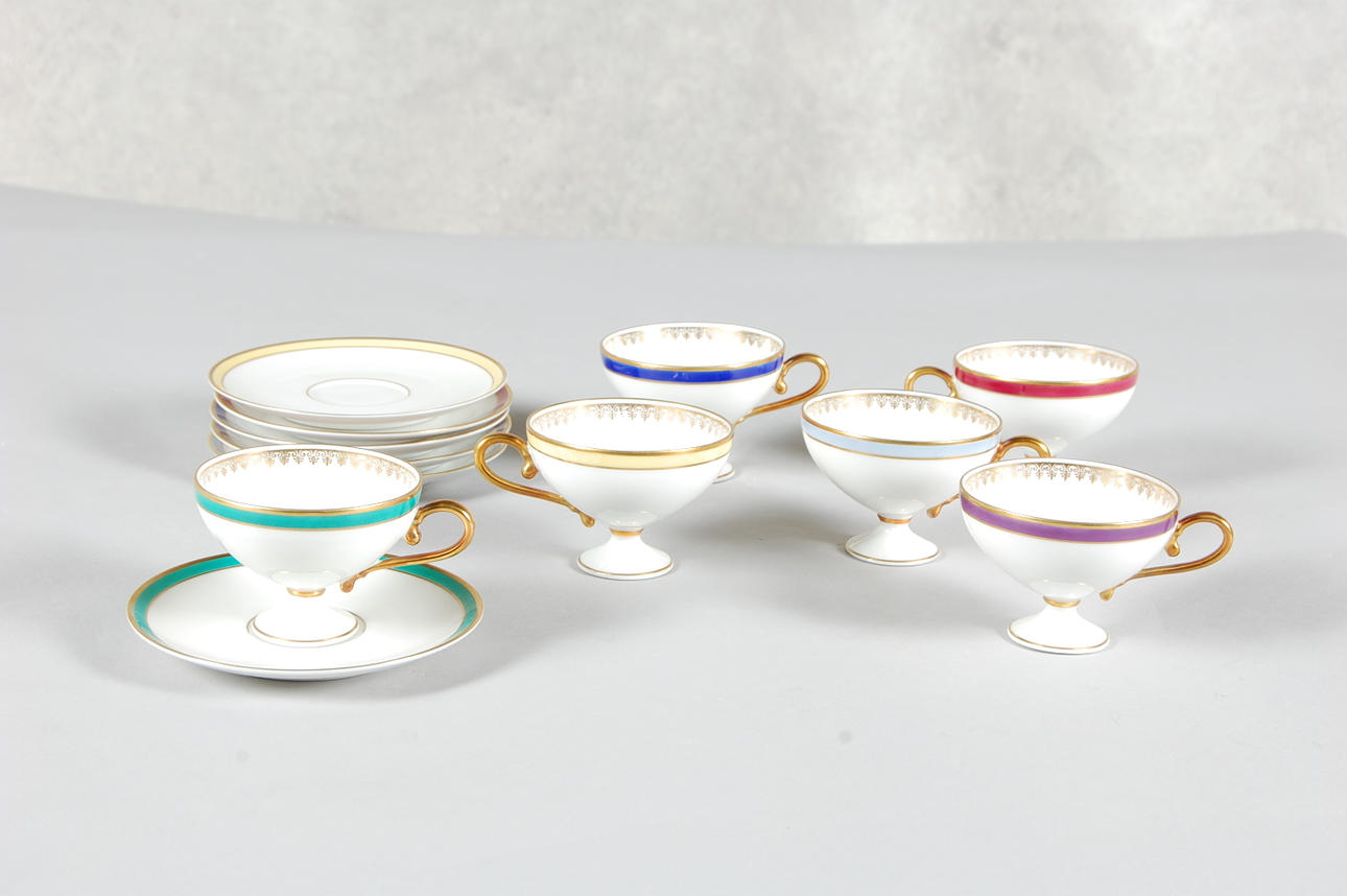 ESPRESSOKOPPAR, på fot, empire stil, 6 delar, Bavaria.