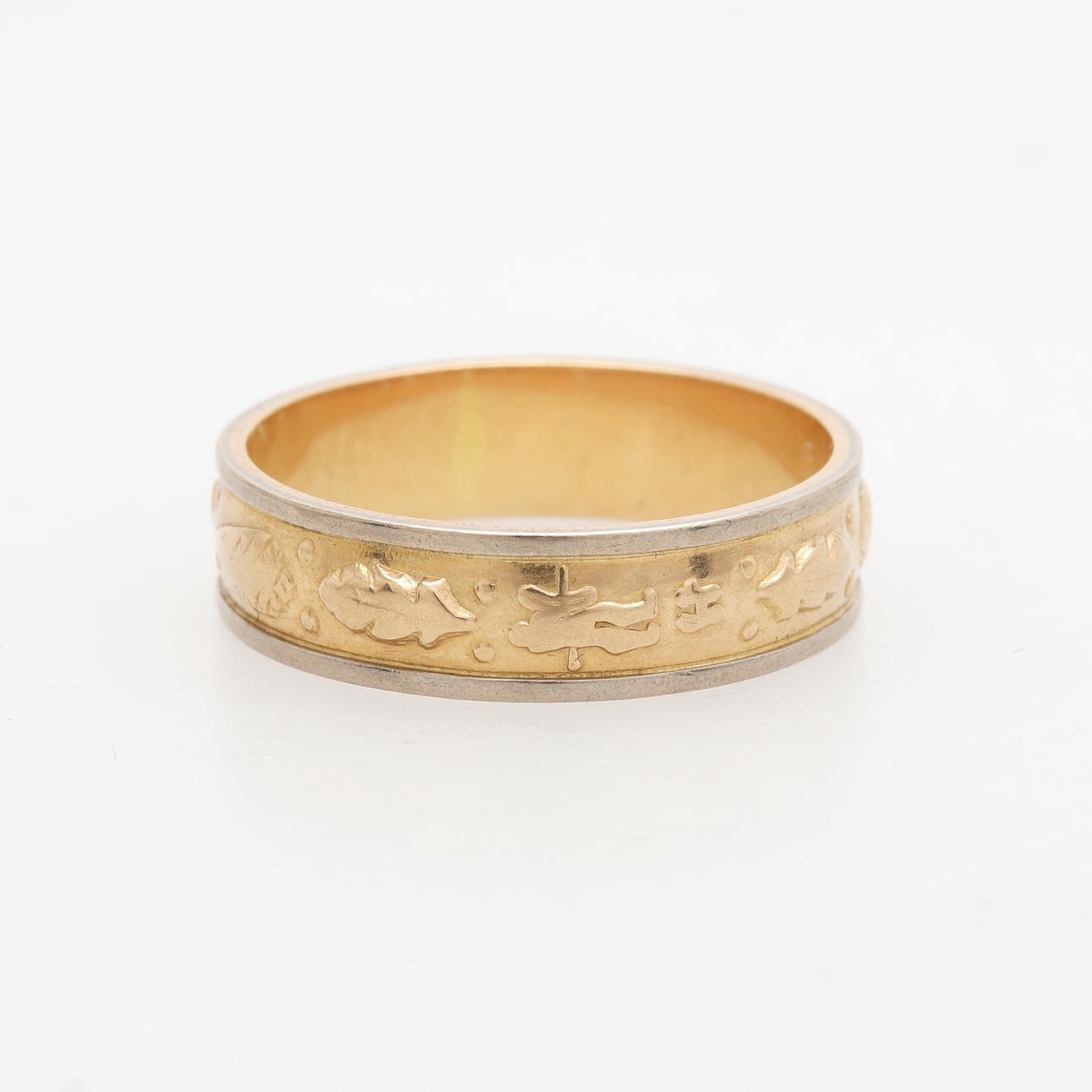 RING, Guld, 18k, vikt 6,80 gram.