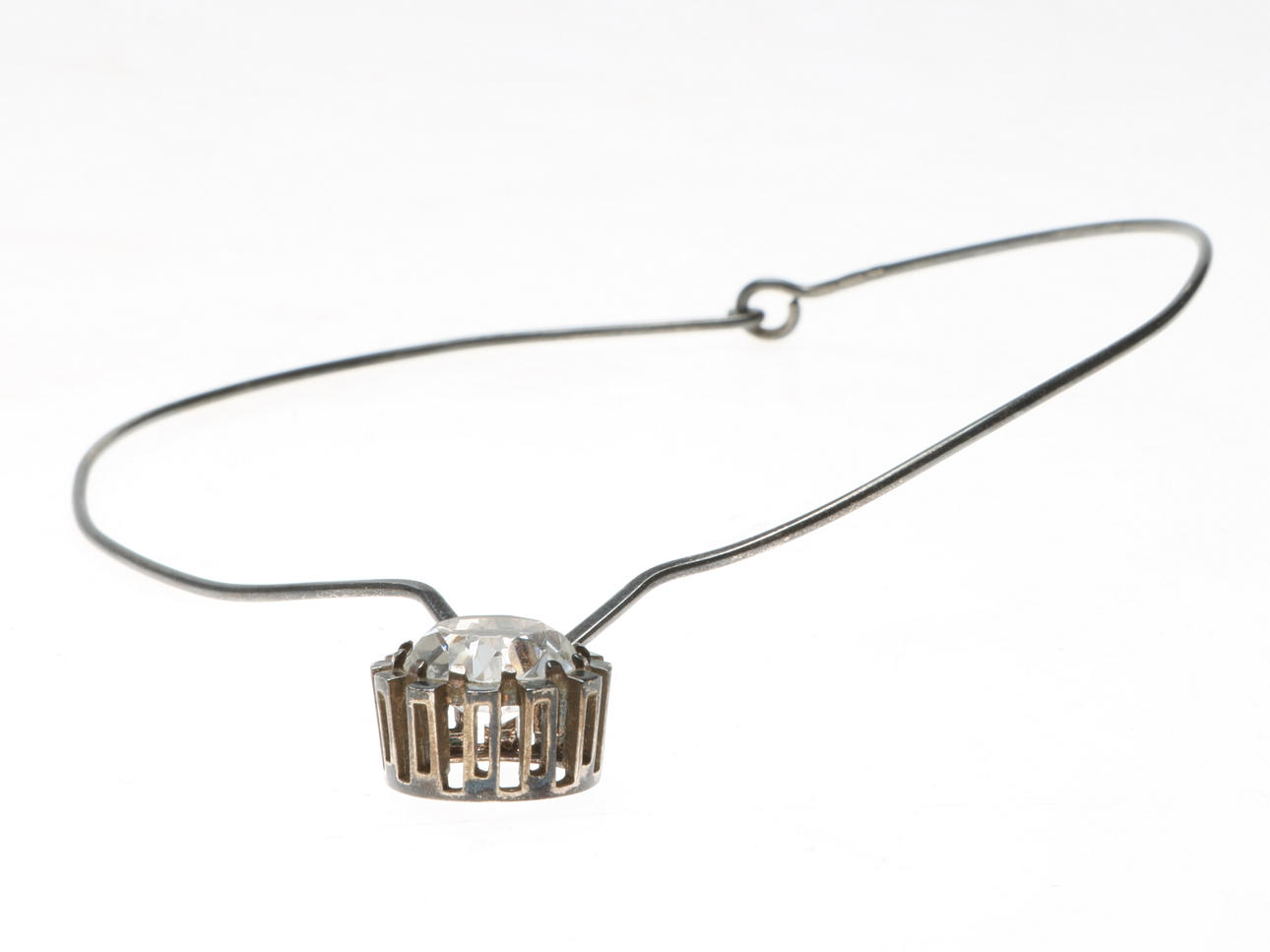 HALSBAND, sterlingsilver och bergskristall,Bengt Hallberg Köping,1900-tal.