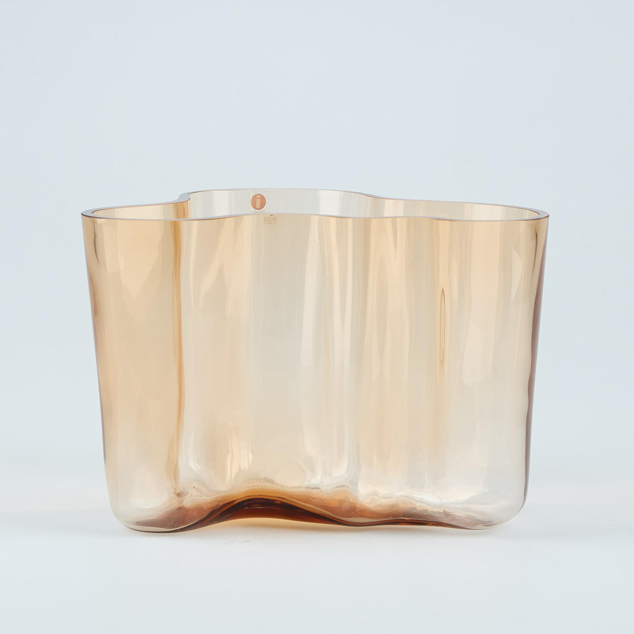 ALVAR AALTO. A vase, model Savoy 3030, signed Alvar Aalto Iittala