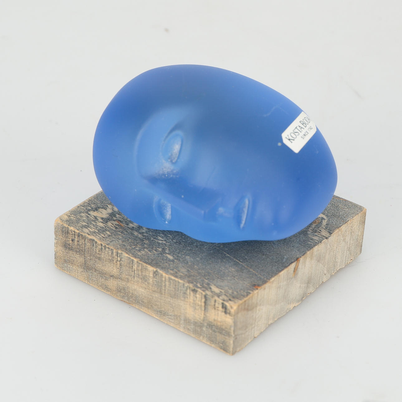 BERTIL VALLIEN. Sculpture, face, Kosta Boda.