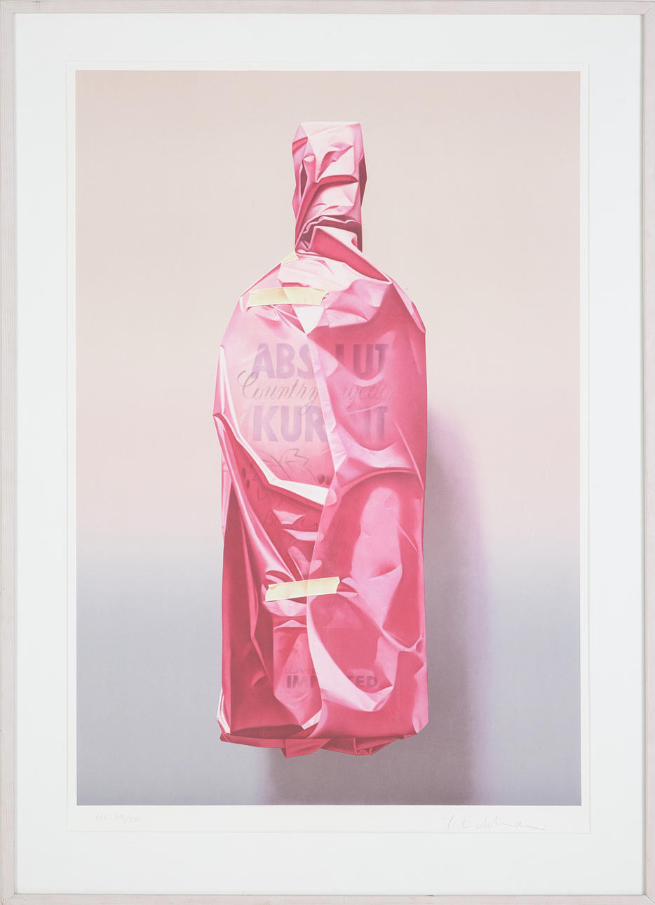 YRJÖ EDELMANN. Eingewickelter Absolut Vodka Kurant, Farblithografie, gestempelt HC 28/50, signiert.