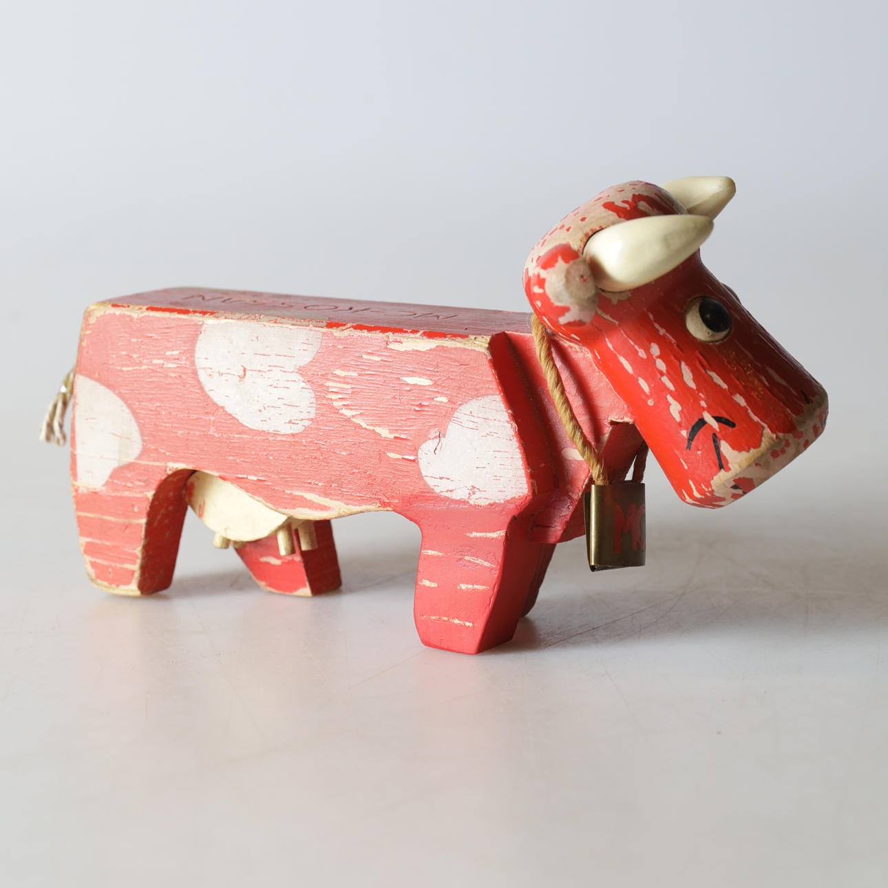 MC-KOSSAN, trä, Arla, 1900-tal.