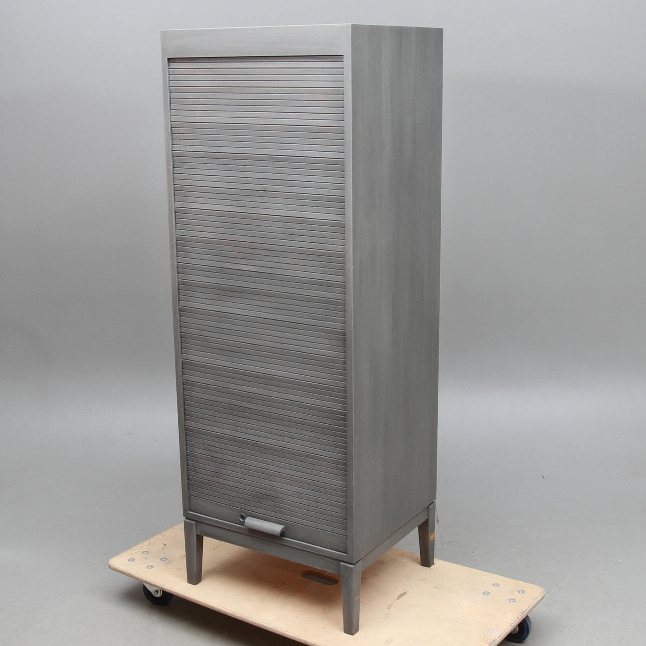 ARKIVSKÅP, med jalusi, omkring 1900-tal.