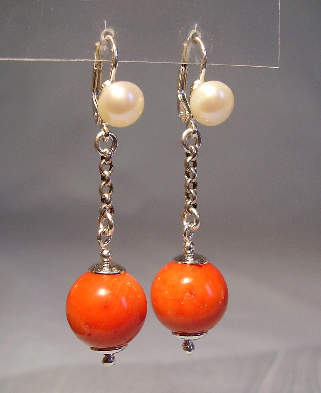 SALMON CORAL PEARL ÖRHÄNGEN silver.