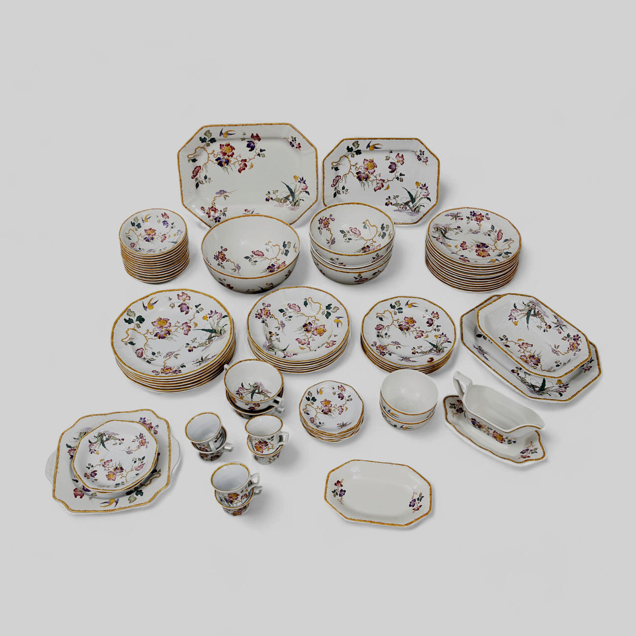 SERVISDELAR Wedgwood "Devon Rose", 71 delar.