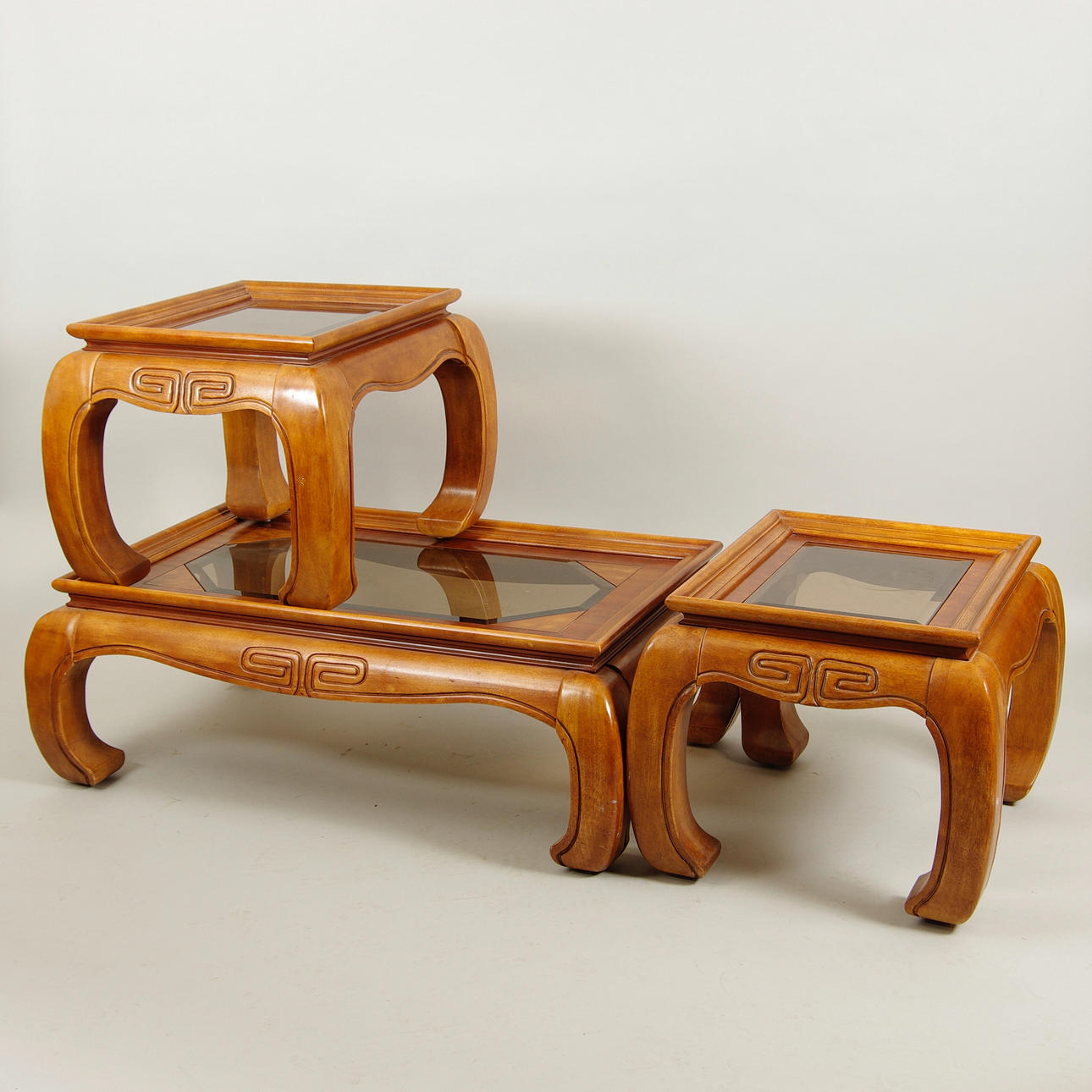 SOFFBORD SAMT 2 LAMPBORD, snidat trä med tonade glasskivor.