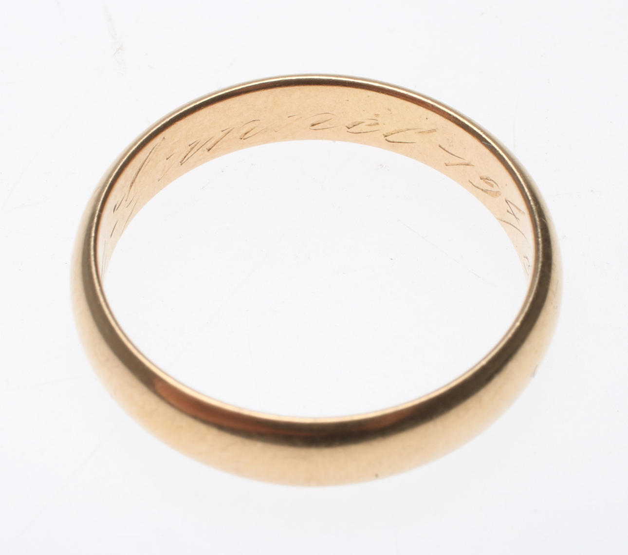 ANILLO, oro, 18 K, peso 3,7 gramos.