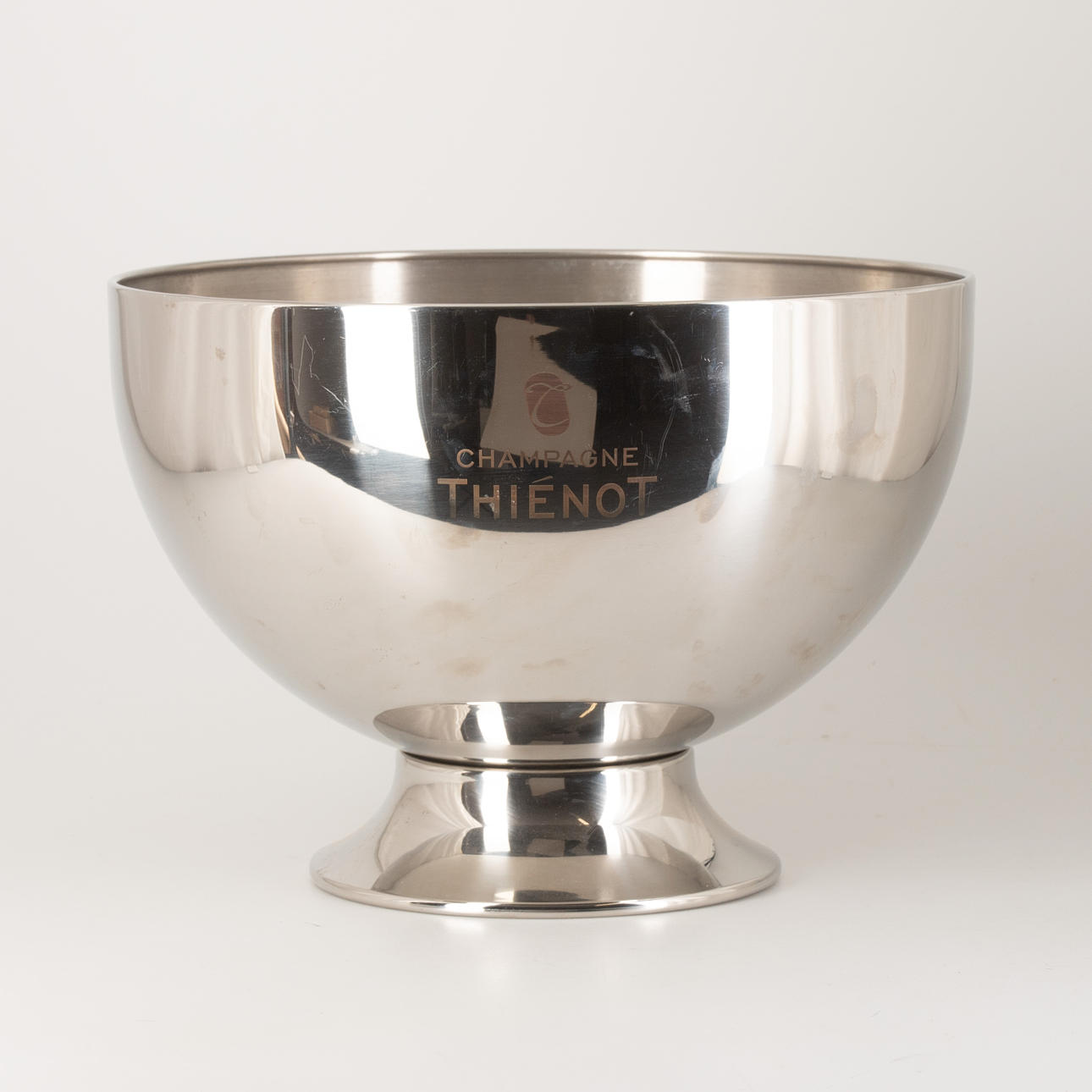 Samppanjajäähdytin Champagne Thienotilta.