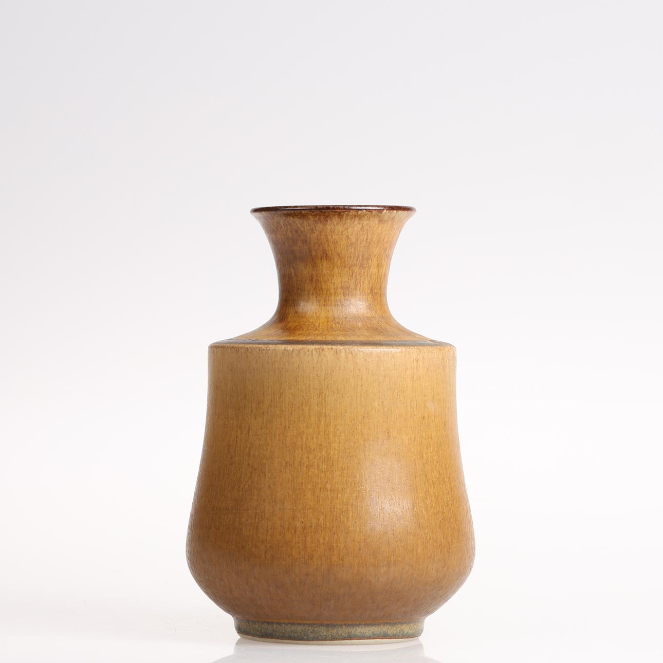 BERTIL ANDERSSON. Vas, stengods, harpälsglasyr, A&J Höganäs.